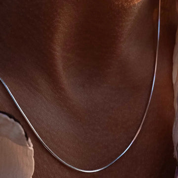 Men’s Stainless Steel Necklace – Minimalist & Versatile Design