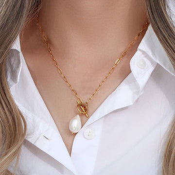Freshwater Pearl Toggle Necklace – Stainless Steel Paperclip Chain